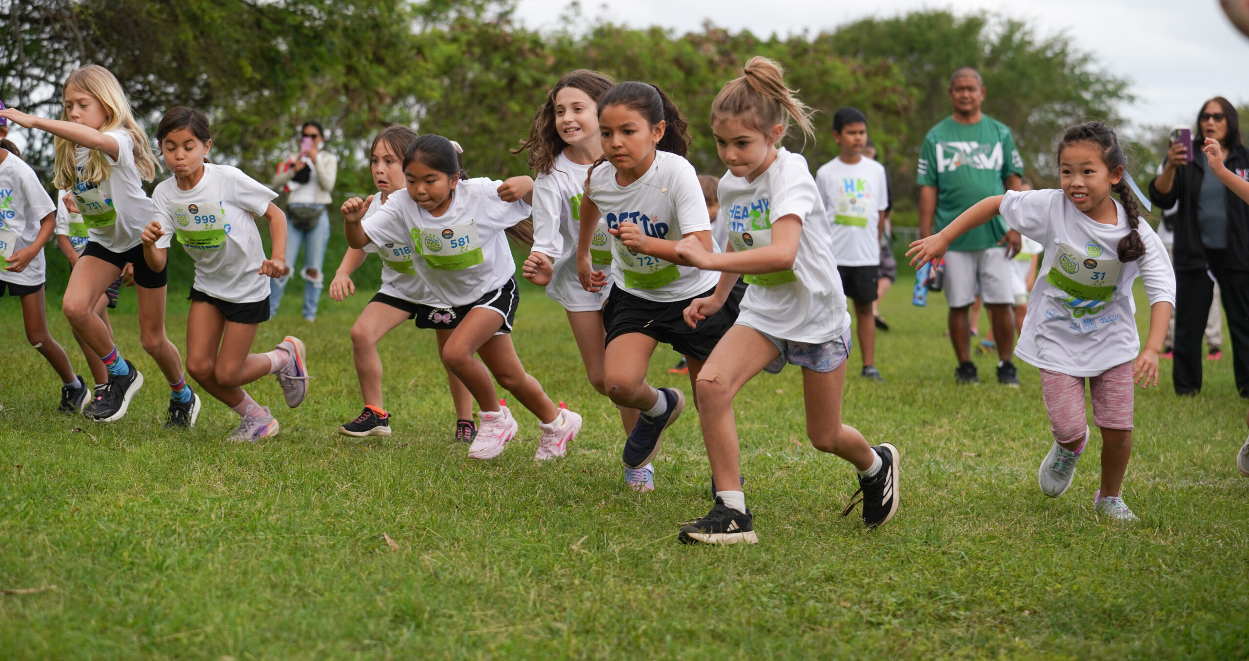 Child Running Off Kids Running Series kicks off fall season on Sunday - Maui News